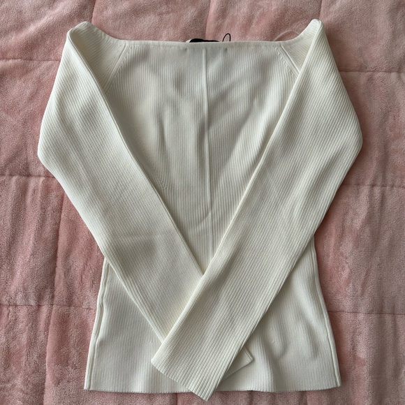 BNWT Love bonito sweetheart sweater - Picture 7 of 8